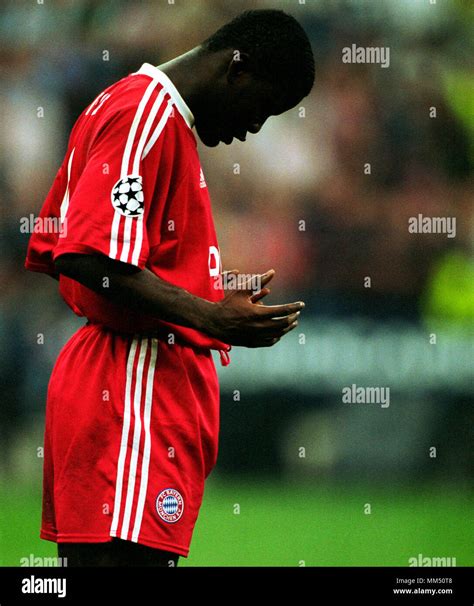 Champions league final 2001 hi-res stock photography and images - Alamy