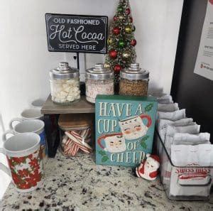 32 DIY Hot Cocoa Bar Ideas For A Delicious Winter Treat