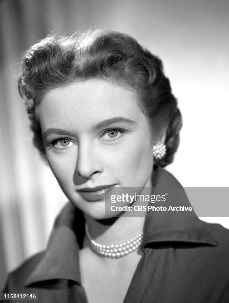 Amanda Blake Photos Photos Et Images De Collection Getty Images