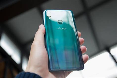 千元也能享旗艦外觀，vivo Z3翡翠色這方面完勝oppo K1 每日頭條