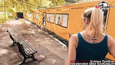 Deutsche Blonde Anhalterin L Sst Sich Zum Dank Im Auto Ficken Xhamster