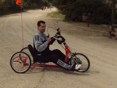 Adisvi La Asociación Adisvi asiste a la presentación de las bicicletas