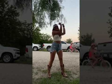 Video Addison Rae Looking Good As Always Twitch Nude Videos And Highlights