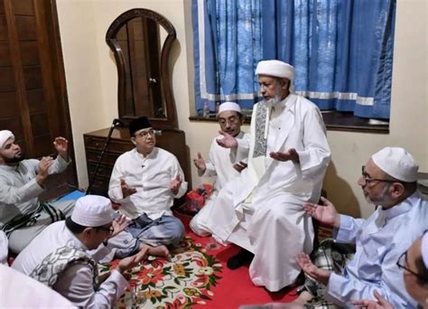 Anies Hadiri Haul Ke 111 Habib Ali Bin Muhammad Al Habsyi Di Solo