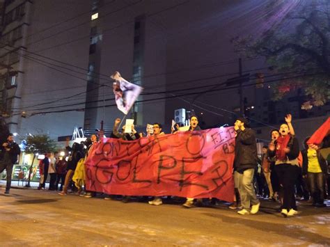 FOTOS Ato Em Porto Alegre Contra O Impeachment De Dilma Rousseff