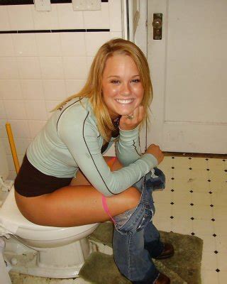 FAP Time Women Pissing Edition 2 Porn Pictures XXX Photos Sex Images 3926370 PICTOA