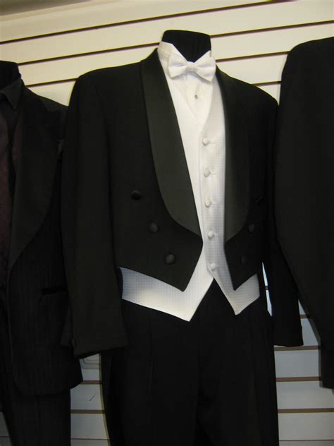tuxedo rentals wedding