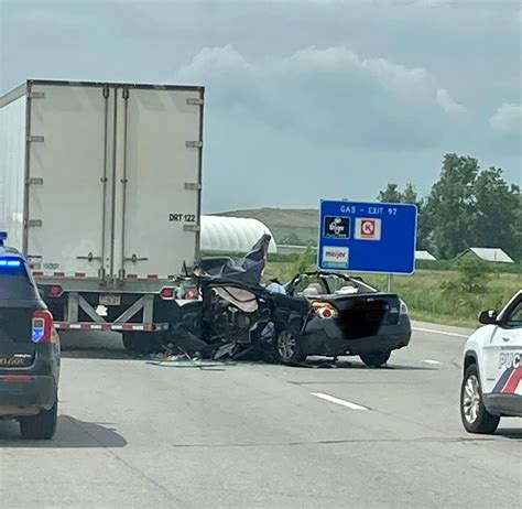 One Dead in Fatal Crash on I-71 and 665, Involved a Semi and Car