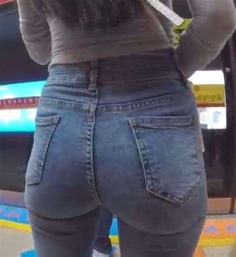 Asian Girl With A Big Ass In Tight Jeans Tight Jeans Forum