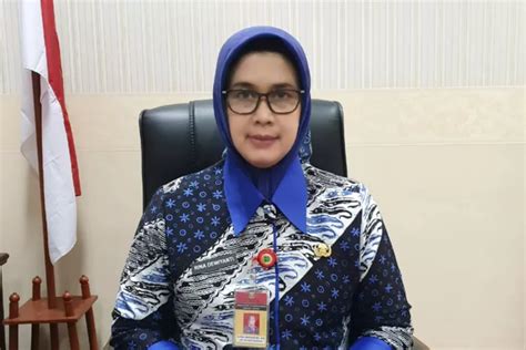 Lolos Seleksi Kepala Bpkad Provinsi Banten Rina Dewiyanti Jadi