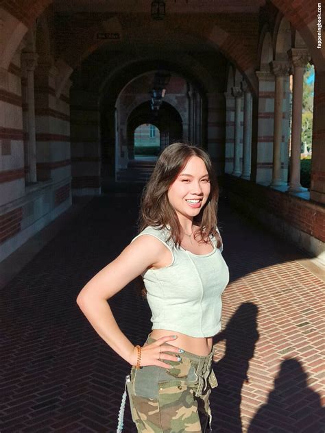 QuarterJade U160568833 Nude OnlyFans Leaks Fappening Page 3 FappeningBook