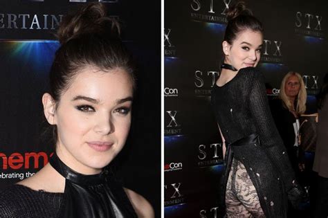 Nude Illusions Pitch Perfect S Hailee Steinfeld Wore Hot Sex Picture