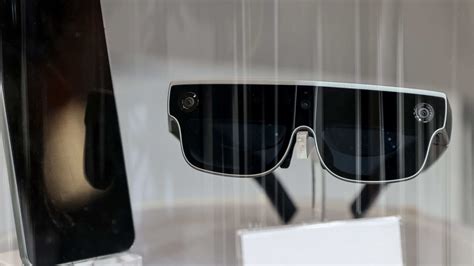 Mobile World Congress 2023 Xiaomi Showcases Its First Wireless Ar Glasses Hindustan Times