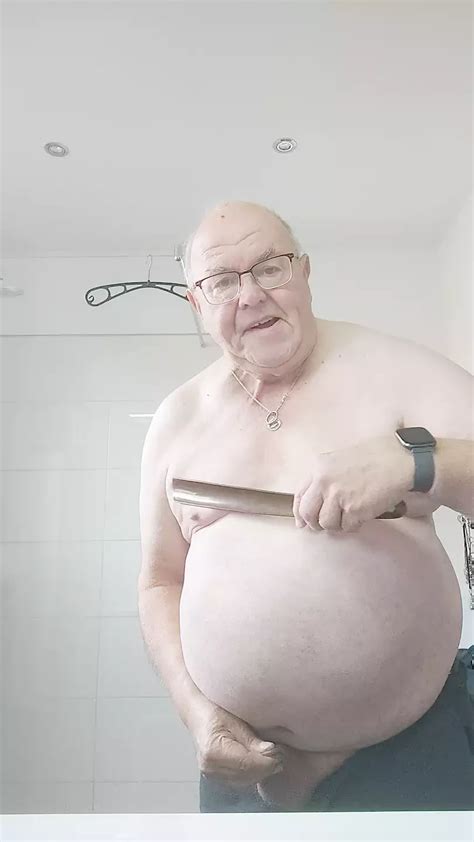 More Tittie Pain Gay Amateur Amateur Porn Feat Karlchengeil By FapHouse XHamster