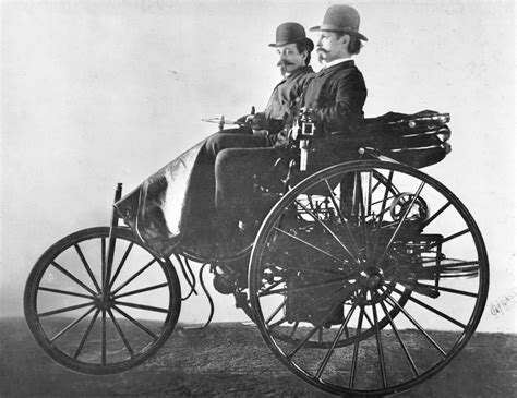 trends vcv: FIRST MADE "BENZ PATENT MOTOR WAGON" - BY KARL BENZ:::::