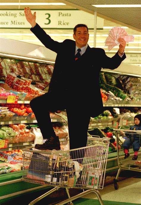 Dale Winton Dead Supermarket Sweep And National Lottery Presenter Dies