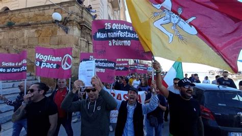 Noi Non Paghiamo Continuano Le Proteste Contro Il Caro Bollette