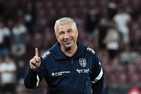 Playsport Dan Petrescu a pus ochii pe Tamaș Nu ar fi rău ne gândim