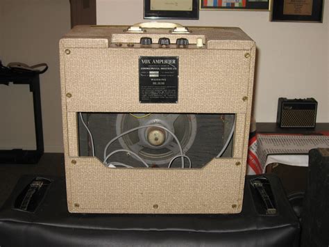 Vintage Vox Amplifier Collection