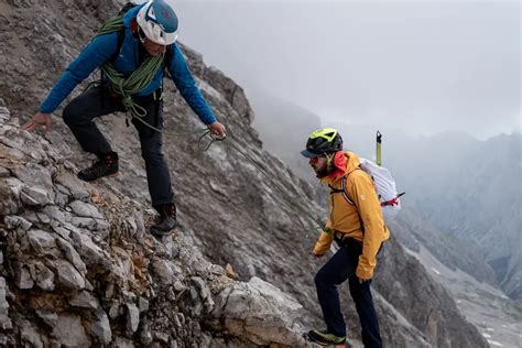 Zugspitze Jubiläumsgrat Vivalpin Berg und Skiführer