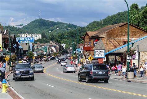 These 8 Towns In Tennessee Have The Best Main Streets WorldAtlas