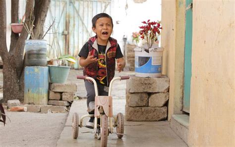 Chucho El Pequeño Poblano De Coxcatlán Que Se Volvió Viral Gracias A Amanda Miguel Diario De