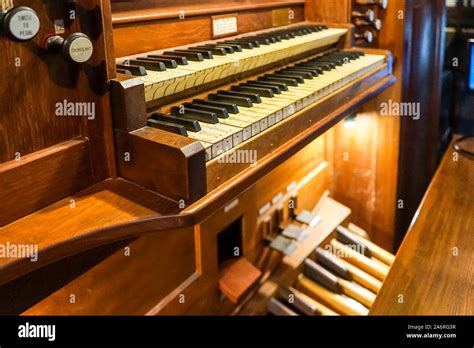 Cathedral Pipe Organ, classical music concert Stock Photo - Alamy