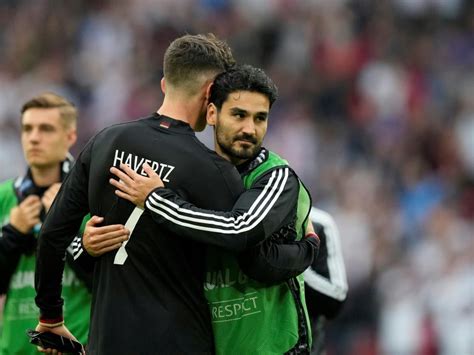 Medien Gündogan dachte über Rücktritt aus DFB Team nach