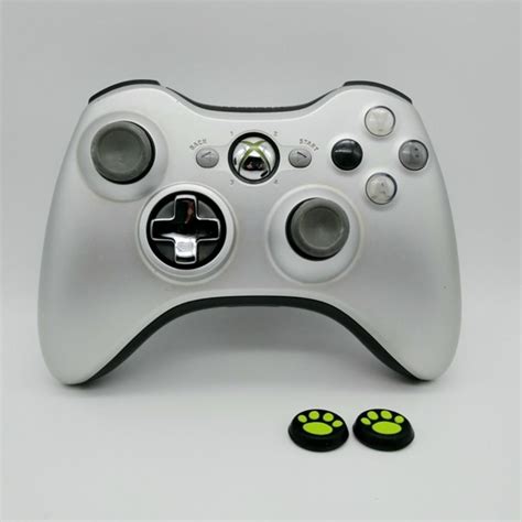 Silver Transforming D Pad Xbox 360 Wireless Controller With Two New Thumb Grips Toys And Games