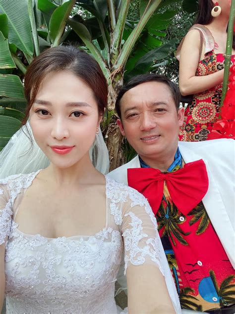 Ch N Dung Hot Girl N Ng B Ng Nh T L Ng H I T T Mi N B C