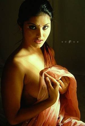 Hot Indian Girls Sologirl Sunny Leone As Indian Teasing XXX Dessert