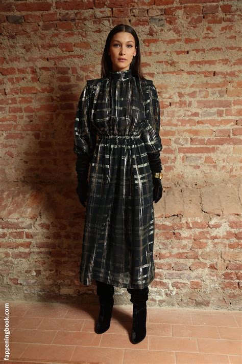 Bella Hadid Aaliyahhadid Nude OnlyFans Leaks Fappening Page FappeningBook