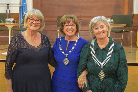 J041123 307 Soroptimist International Great Britain And Ireland SIGBI