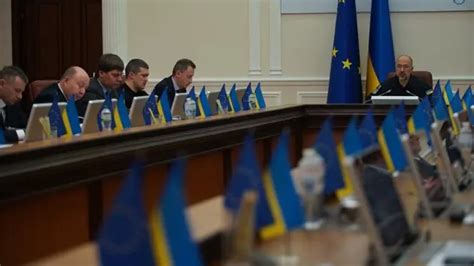 На кордоні з двома країнами відкриють нові пункти пропуску. Читайте на ...