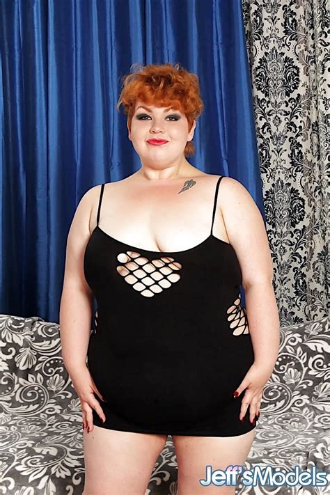 Chubby Babe Velma Voodoo Gets Naked Nude Pics XHamster