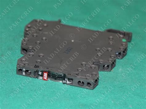 ABB 1SNA645071R0000 1SNA 645 071 R0000 RBR121 Relay Module 24VDC