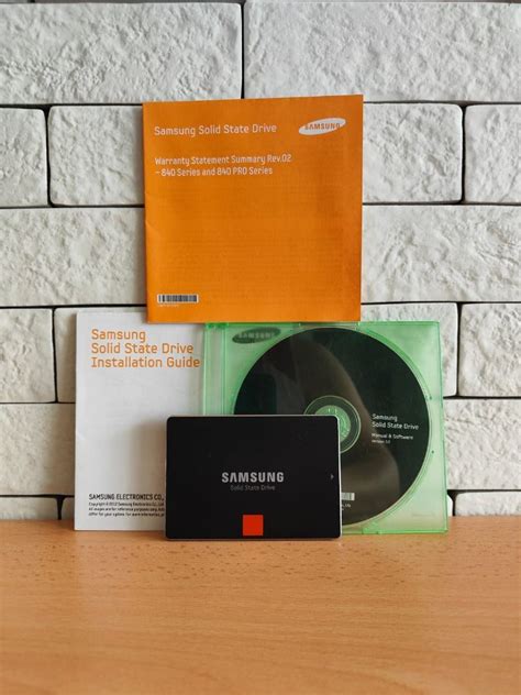 Samsung 850 Evo 256GB SATA III SSD, Computers & Tech, Parts ...