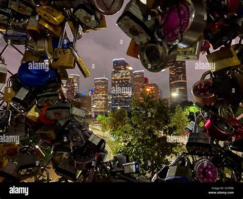 Houston texas skyline night lights hi-res stock photography and images ...