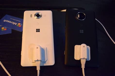 Microsoft Lumia 950 and 950XL Hands-On Review | Digital Trends