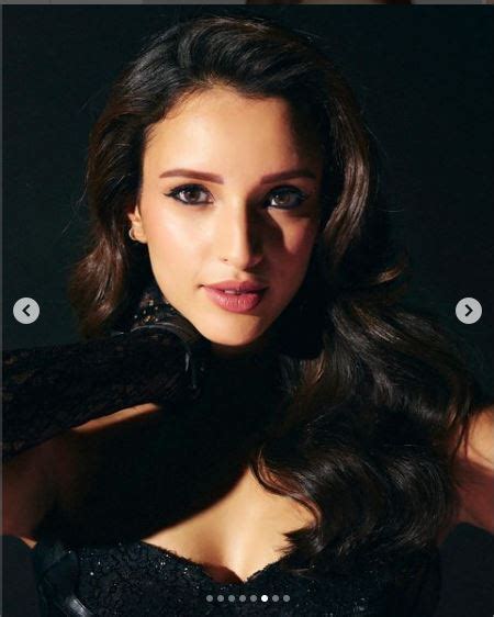 ಬಲಯಕ ಮಯಜಕ ಮಡದ ಆನಮಲ ನಟ ತಪತ ದಮರ Tripti Dimri Hot Photoshoot Goes