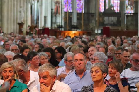 Es Estivales De Puisaye Spectateurs La Cath Drale D Auxerre