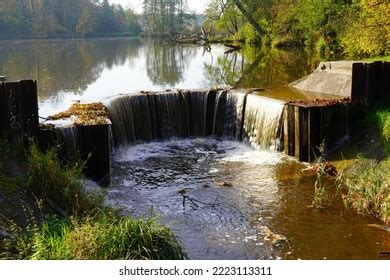 8,728 Small River Dam Images, Stock Photos & Vectors | Shutterstock