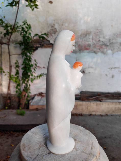 Mother Mary And Baby Jesus Vintage Statue | Handicraft Marble