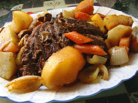 3 Hour Old Fashioned Oven Pot Roast Recipe Genius Kitchen