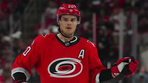 Hurricanes Sign Star Center Sebastian Aho To Extension Yardbarker