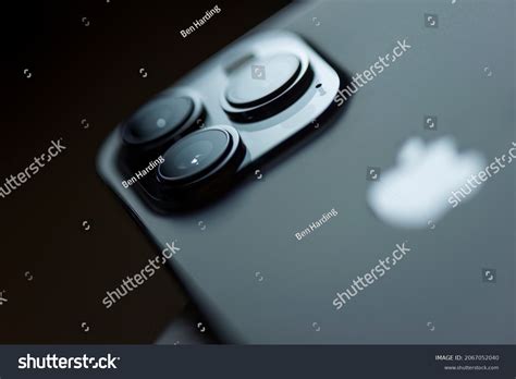 316 Apple Product Feature Images, Stock Photos & Vectors | Shutterstock