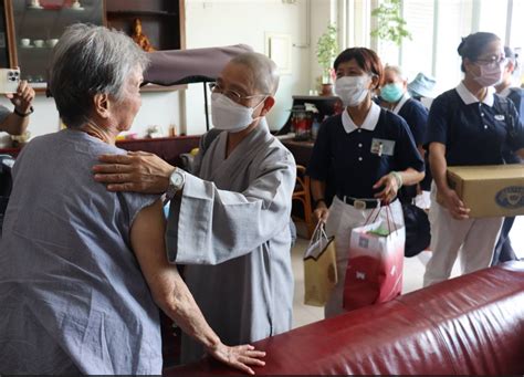 玉里震災關懷 慈濟支援物資熱食匯集遞溫暖 Tcnews 慈善新聞網 Line Today