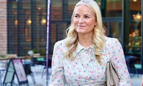 Salud De La Princesa Mette Marit De Noruega Pone En Alerta A La Realeza