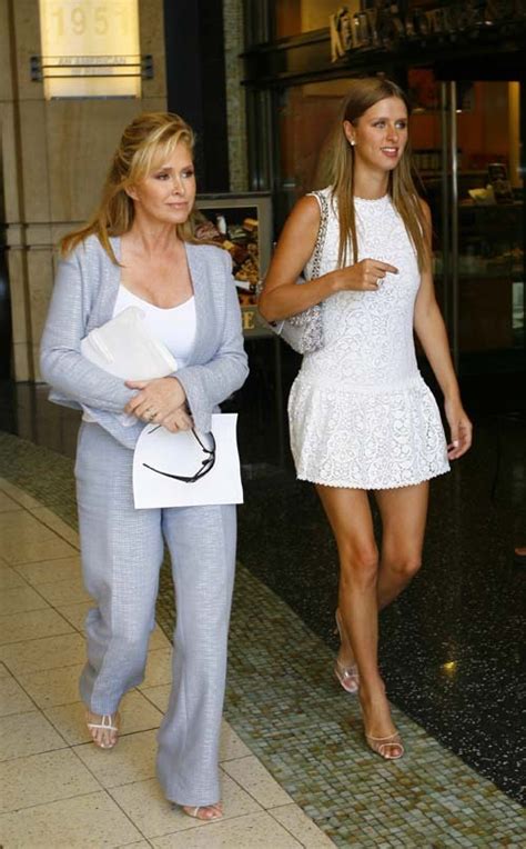 Nicky And Kathy Hilton Candids Nicky Hilton Photo 954191 Fanpop