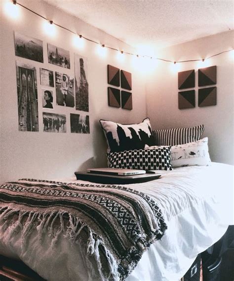 The Ultimate Freshman Guide To Dorm Decor Cool Dorm Rooms College Dorm